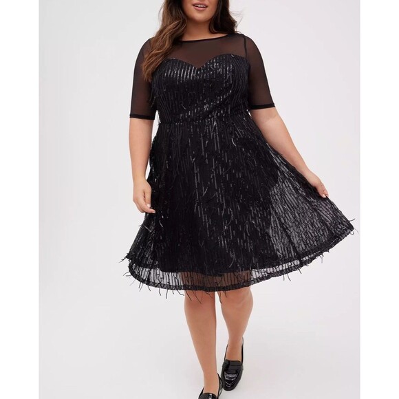 Torrid Illusion Sleeve Skater Dress Sequin Fringe Black Flapper Midi Size 28 - Picture 2 of 15